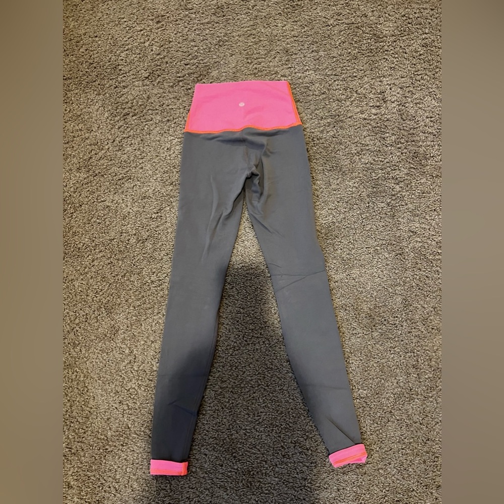 Reversible Lululemon leggings